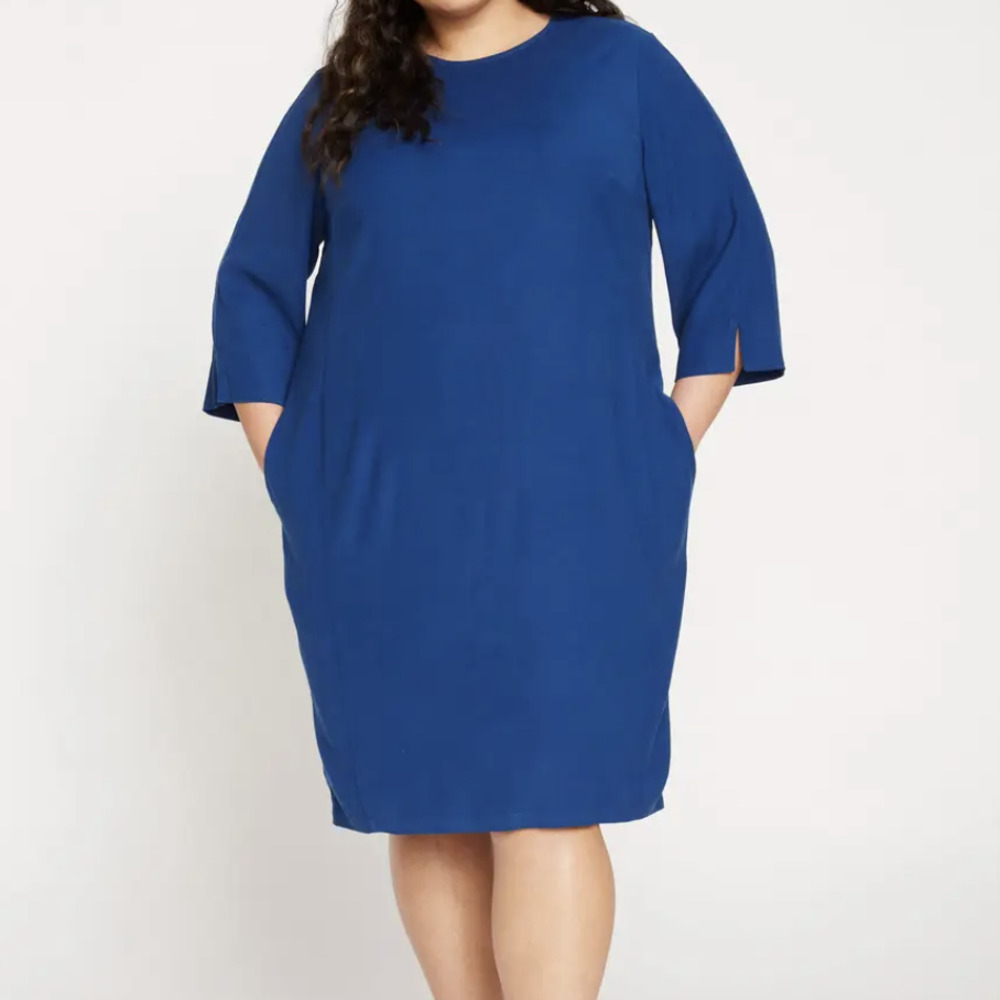 Universal Standard Crewneck Luxe Twill Sheath Dress Navy Peony Size Large 22-24
